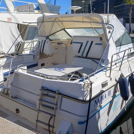 Boat Barcelona Hotel na wodzie