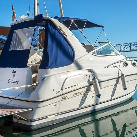 Botel Boat Barcelona Sant Adria de Besos