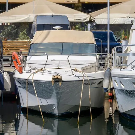 Boat Barcelona Botel Sant Adria de Besos